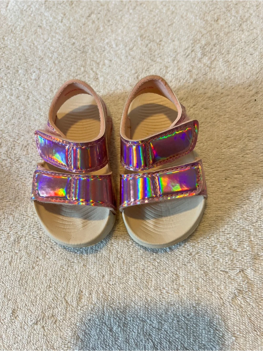 Kids Iridescent Pink Hook-and-Loop Sandals Toddler girls SIZE 4